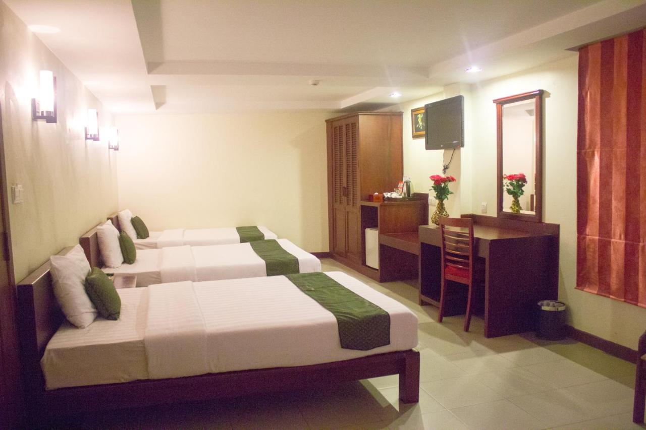 V N E Hotel Phnom Penh Dış mekan fotoğraf