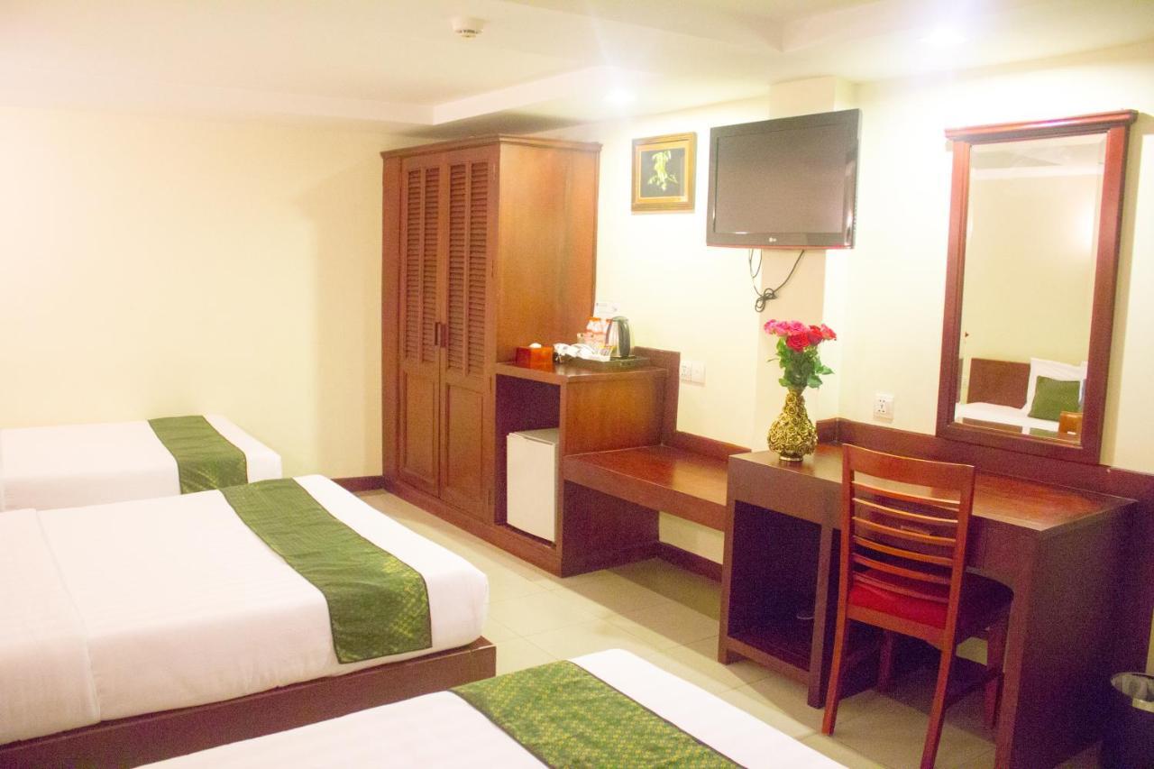 V N E Hotel Phnom Penh Dış mekan fotoğraf